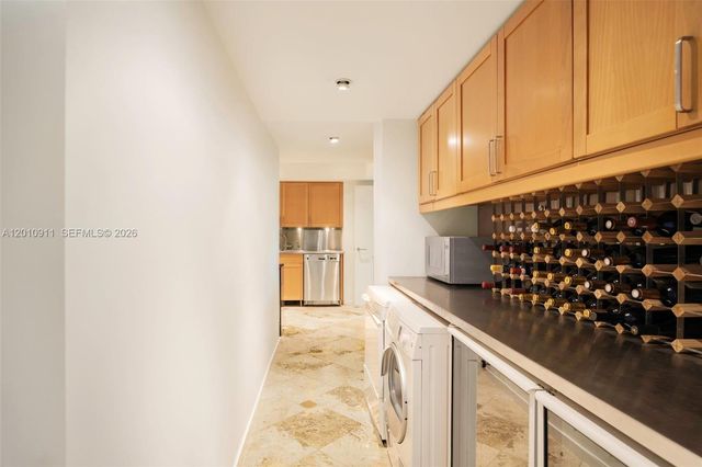 200 Ocean Lane Dr 401, Key Biscayne, FL 33149