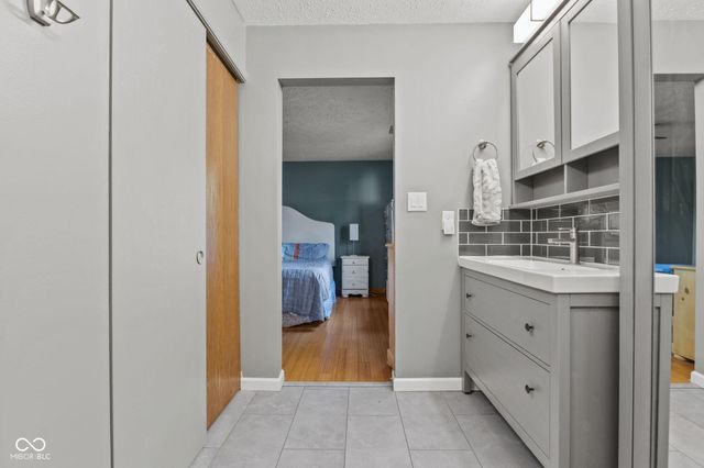 1068 Madrid Road, Greenwood, IN 46143