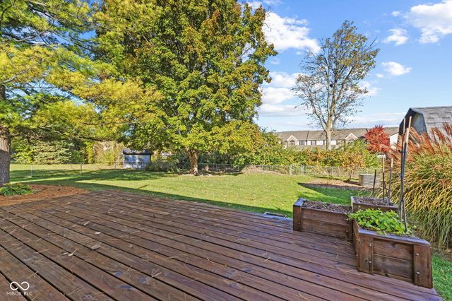 1068 Madrid Road, Greenwood, IN 46143