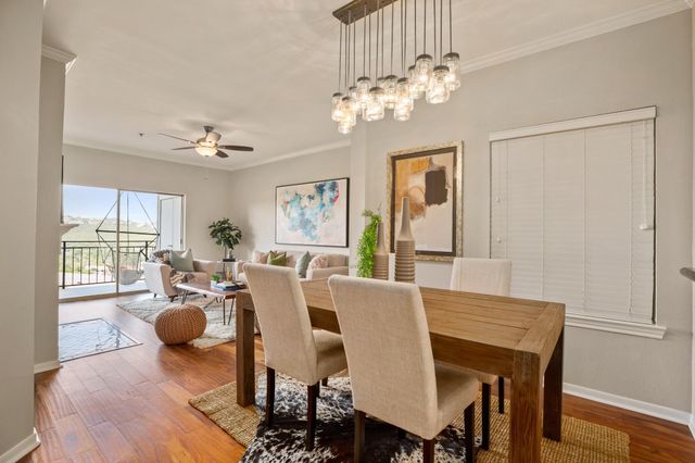 6000 Shepherd Mountain CV 511, Austin, TX 78730