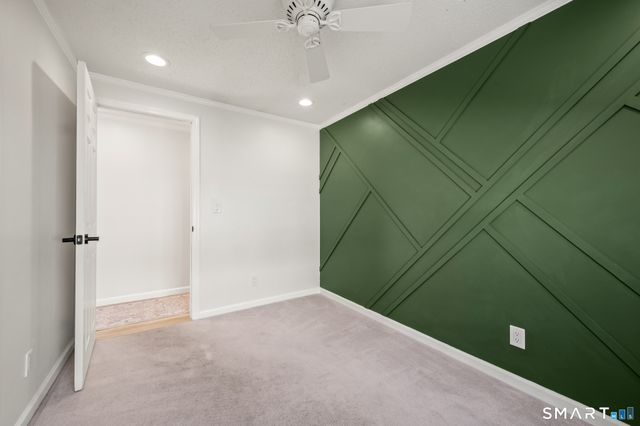 20 Pearl Street, Glastonbury, CT 06033