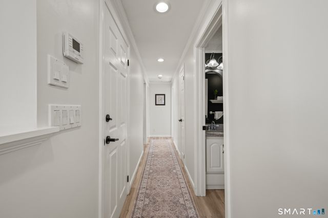 20 Pearl Street, Glastonbury, CT 06033