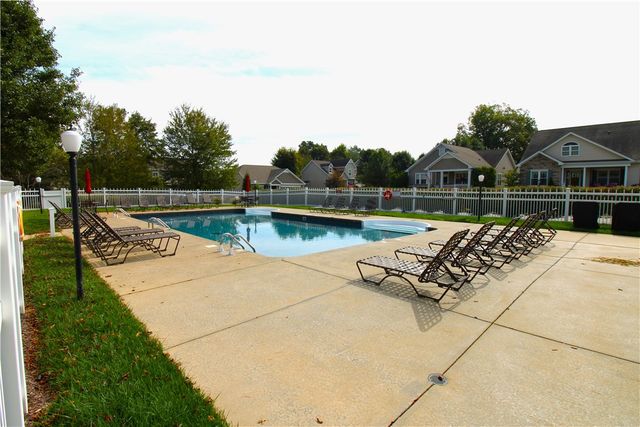 107 Rock Cliff Ct, Buffalo Twp, PA 16055