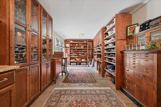 6600 S Harvard Avenue, Tulsa, OK 74136