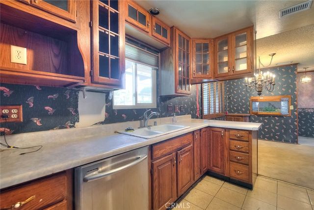7430 Liberty, Corona, CA 92881