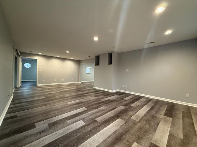 5530 Kenneth Ave, Carmichael, CA 95608