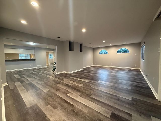 5530 Kenneth Ave, Carmichael, CA 95608