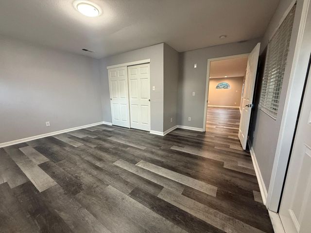 5530 Kenneth Ave, Carmichael, CA 95608