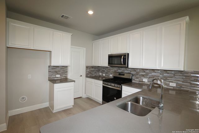 2346 GREYSTONE LANDING, San Antonio, TX 78259