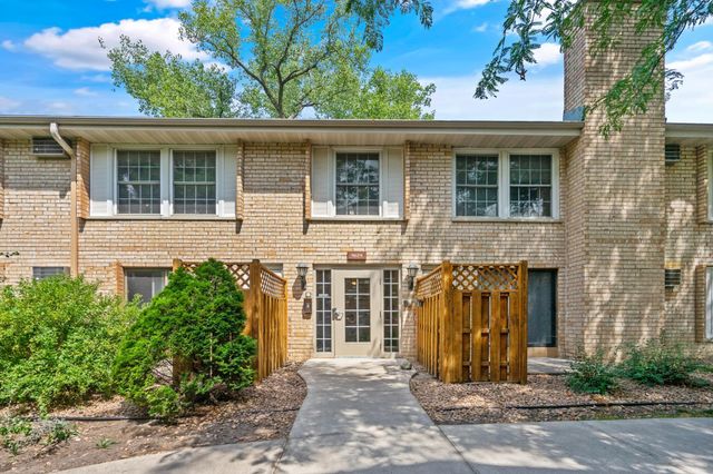 4624 Cedar Lake Road S 7, Saint Louis Park, MN 55416
