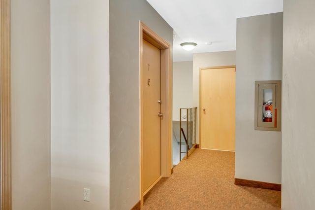 4624 Cedar Lake Road S 7, Saint Louis Park, MN 55416