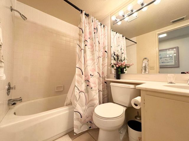 41623 Woodhaven Drive E, Palm Desert, CA 92211