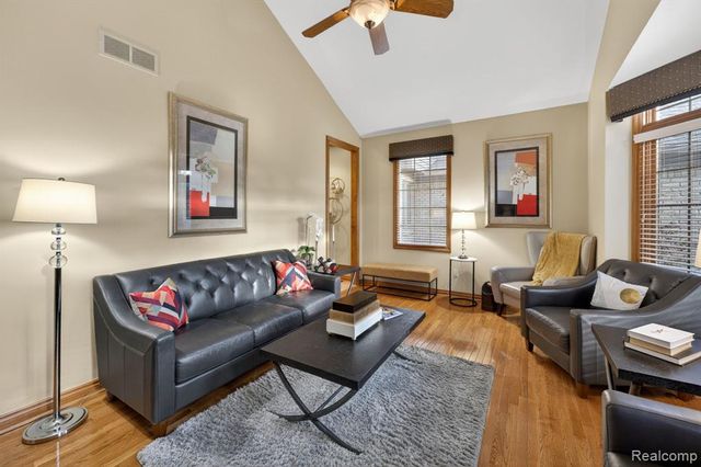 6554 Enclave Drive, Clarkston, MI 48348