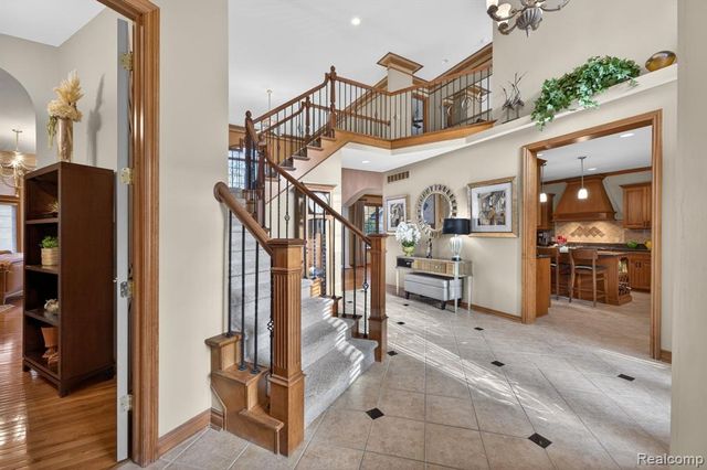 6554 Enclave Drive, Clarkston, MI 48348