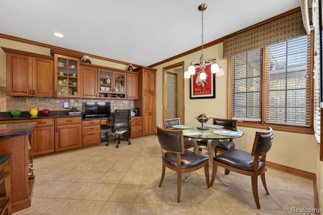6554 Enclave Drive, Clarkston, MI 48348