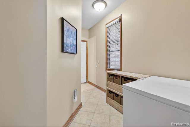 6554 Enclave Drive, Clarkston, MI 48348