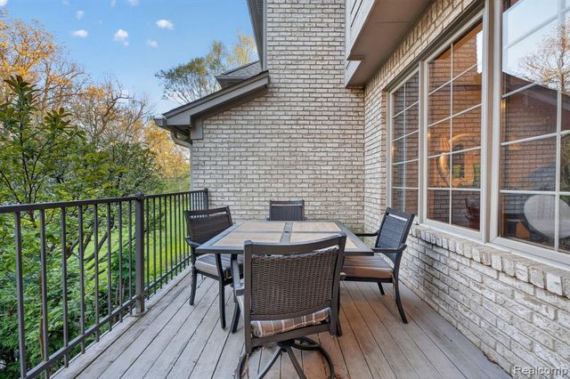 6554 Enclave Drive, Clarkston, MI 48348