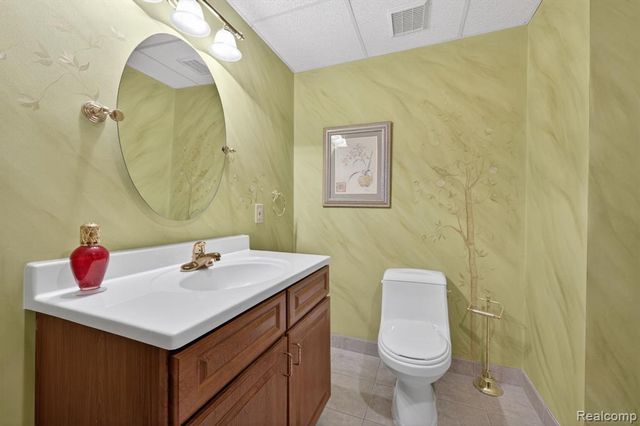 6554 Enclave Drive, Clarkston, MI 48348