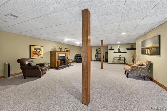 6554 Enclave Drive, Clarkston, MI 48348
