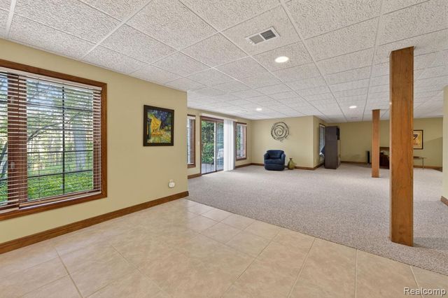 6554 Enclave Drive, Clarkston, MI 48348