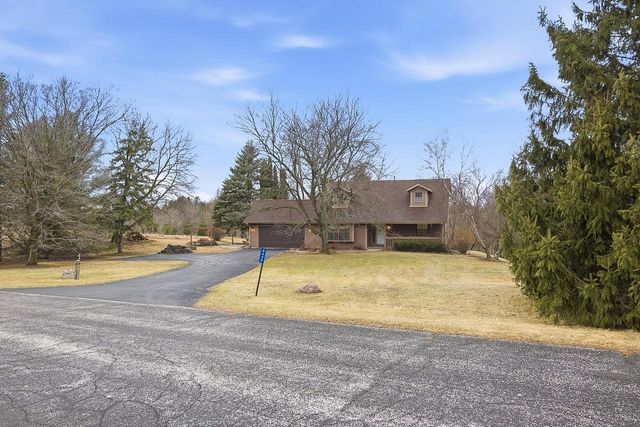 4444 Wurbro Drive, West Bend, WI 53090