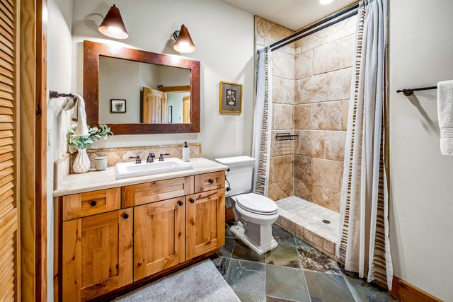 10183 Palisades Dr Unit 3, Truckee, CA 96161