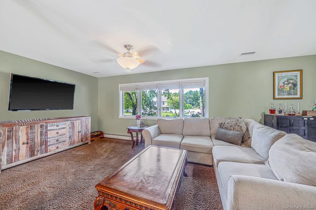 411 Robinson Avenue, East Patchogue, NY 11772