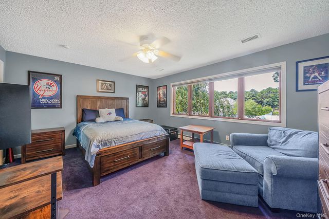 411 Robinson Avenue, East Patchogue, NY 11772