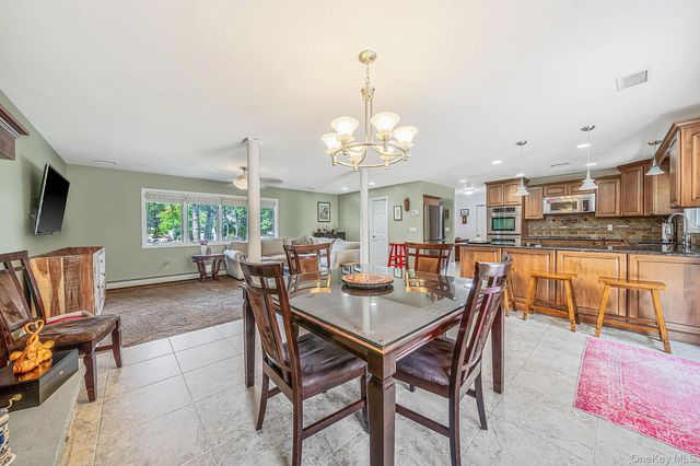 411 Robinson Avenue, East Patchogue, NY 11772