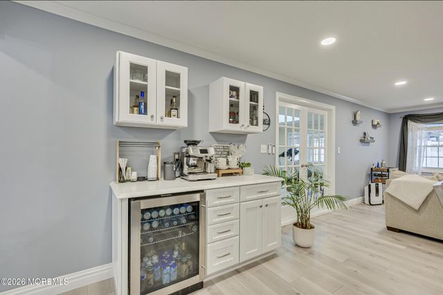 110 Courtland Lane, Aberdeen, NJ 07747