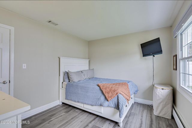 110 Courtland Lane, Aberdeen, NJ 07747