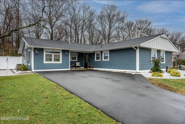 110 Courtland Lane, Aberdeen, NJ 07747