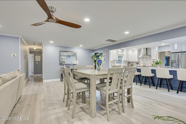 110 Courtland Lane, Aberdeen, NJ 07747