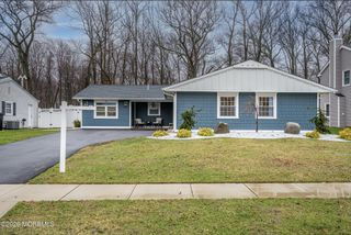 110 Courtland Lane, Aberdeen, NJ 07747