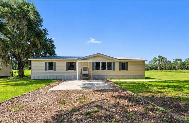 2806 LAWRENCE ROAD, Plant City, FL 33565