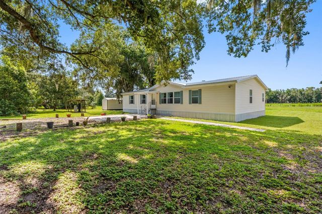 2806 LAWRENCE ROAD, Plant City, FL 33565