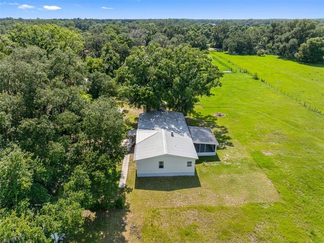 2806 LAWRENCE ROAD, Plant City, FL 33565