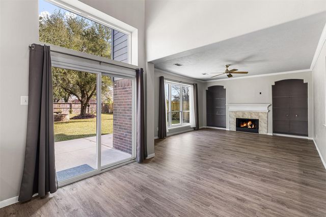 6703 Walnut Square, Richmond, TX 77407