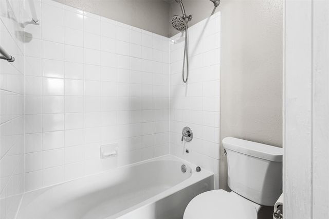 6703 Walnut Square, Richmond, TX 77407