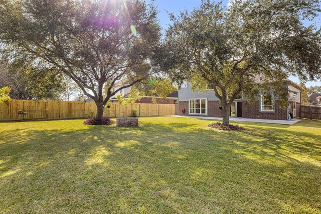 6703 Walnut Square, Richmond, TX 77407