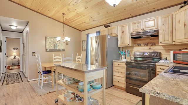 41 Courtside Court, Ellijay, GA 30540