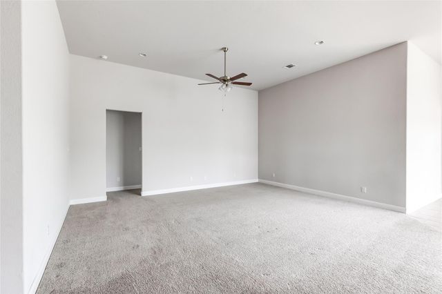 1948 Equine RD, Leander, TX 78641