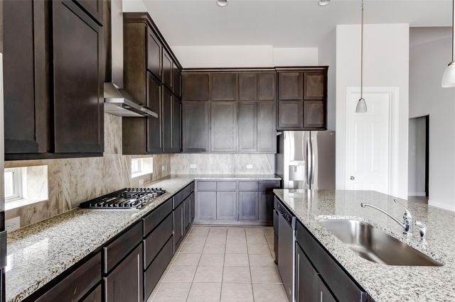 1948 Equine RD, Leander, TX 78641