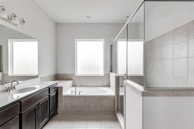 1948 Equine RD, Leander, TX 78641