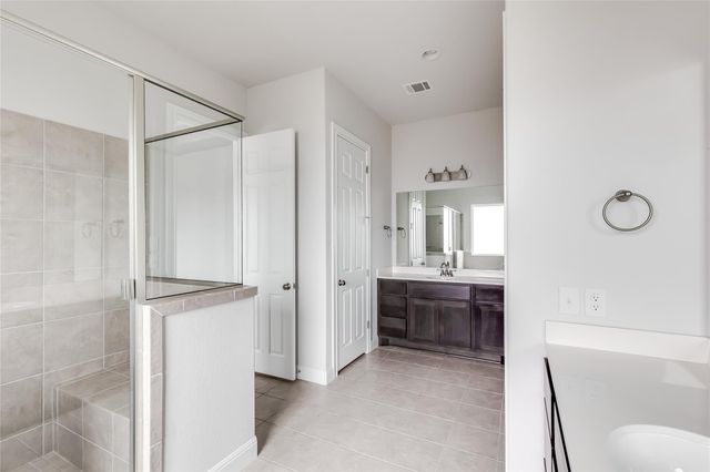 1948 Equine RD, Leander, TX 78641