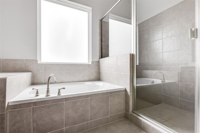 1948 Equine RD, Leander, TX 78641