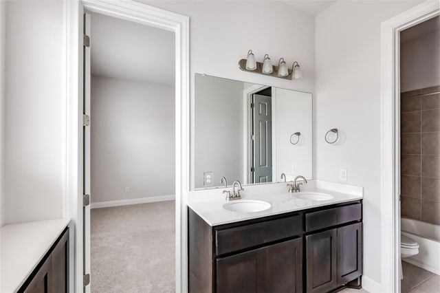 1948 Equine RD, Leander, TX 78641