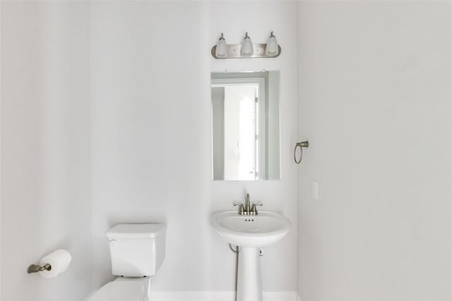 1948 Equine RD, Leander, TX 78641