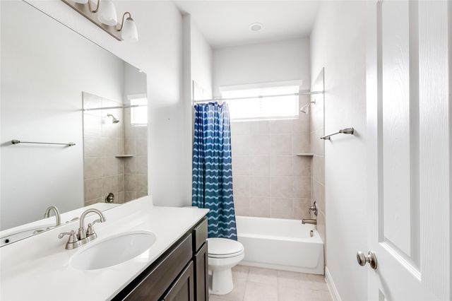 1948 Equine RD, Leander, TX 78641