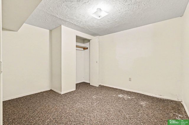 4705 Redick Avenue Avenue, Omaha, NE 68104